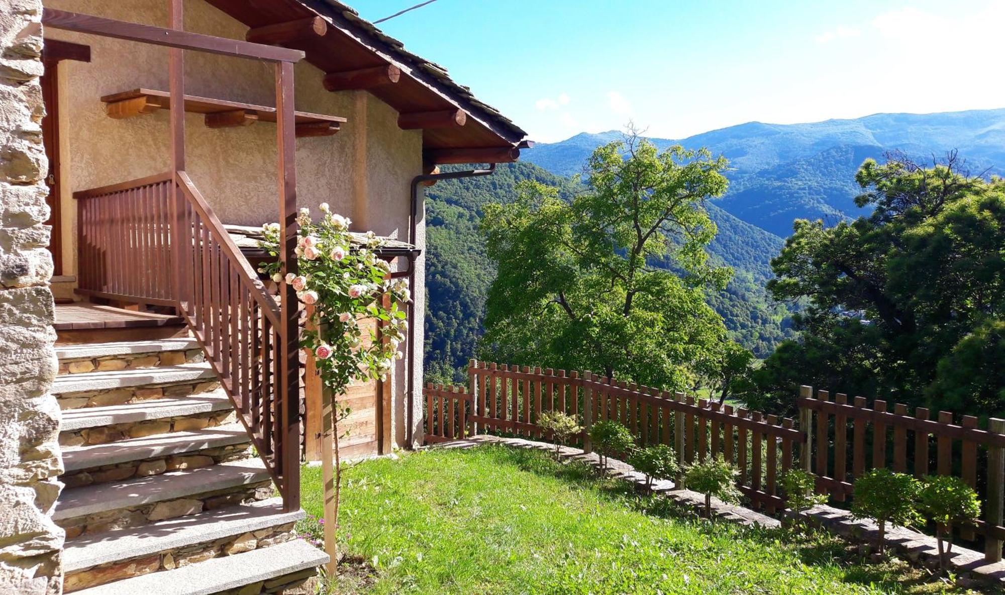 La Baita Nel Bosco Brossasco Exterior foto